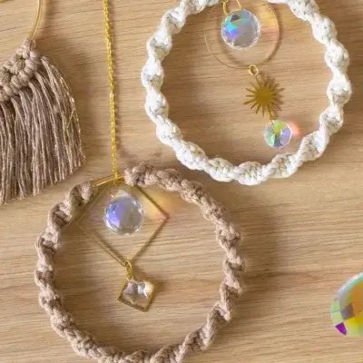 Attrape soleil en macramé